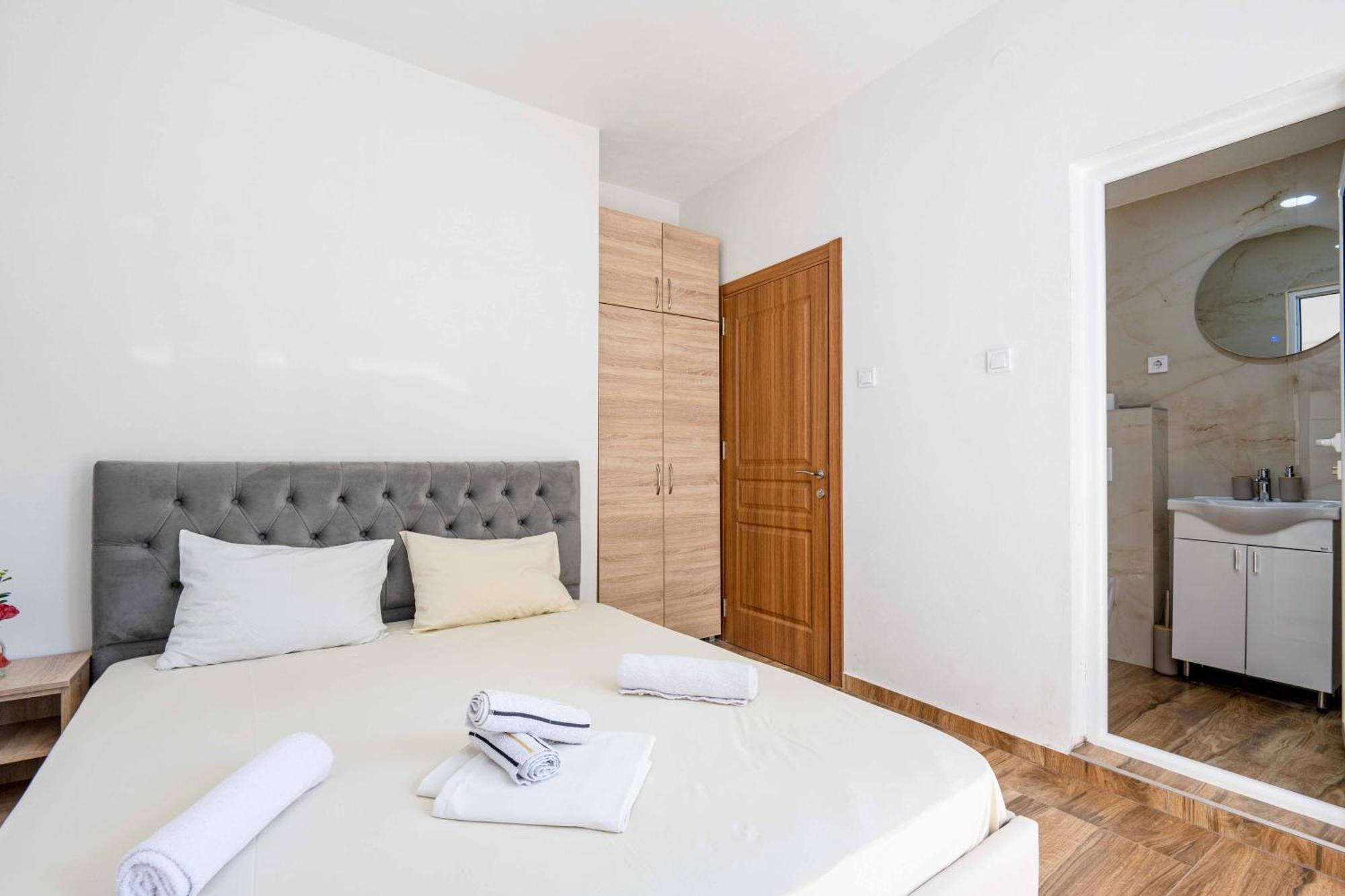 Sumice Inn Petrovac Buitenkant foto