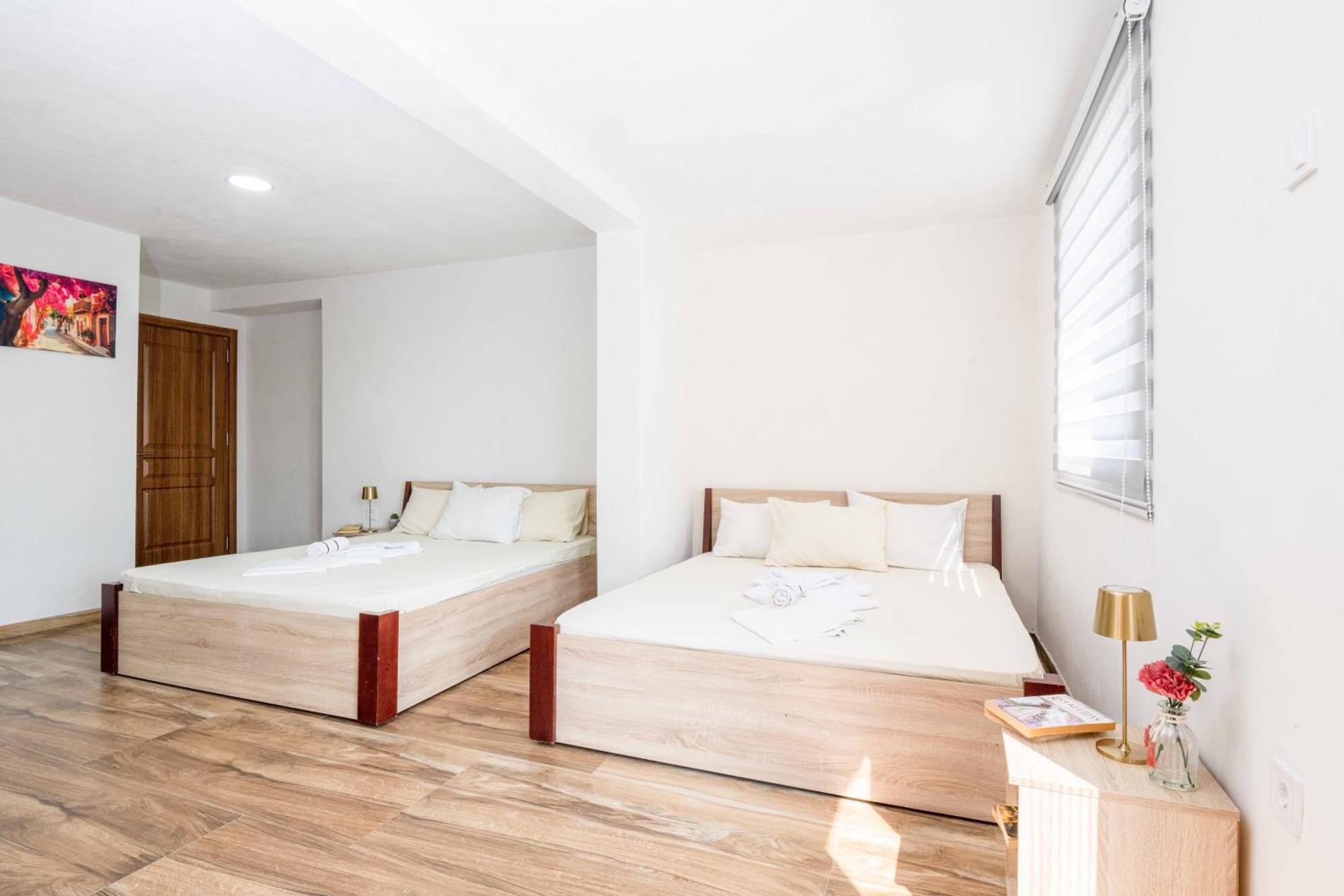 Sumice Inn Petrovac Buitenkant foto